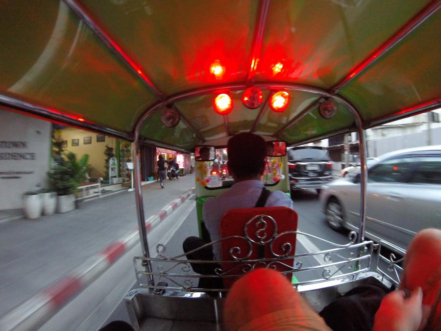 tuktuk