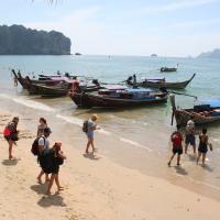 Indulás Ao Nangról