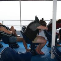 Utastársak.. mindenki jól van.